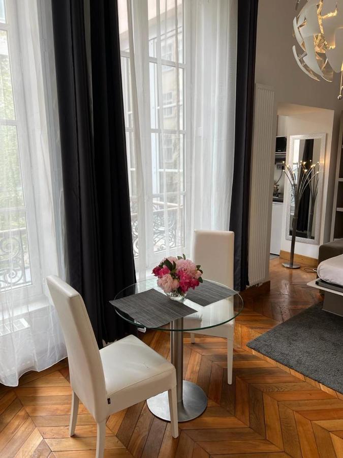Le Lumineux - Le Chic En Hypercentre - Bellecour Apartman Lyon Kültér fotó